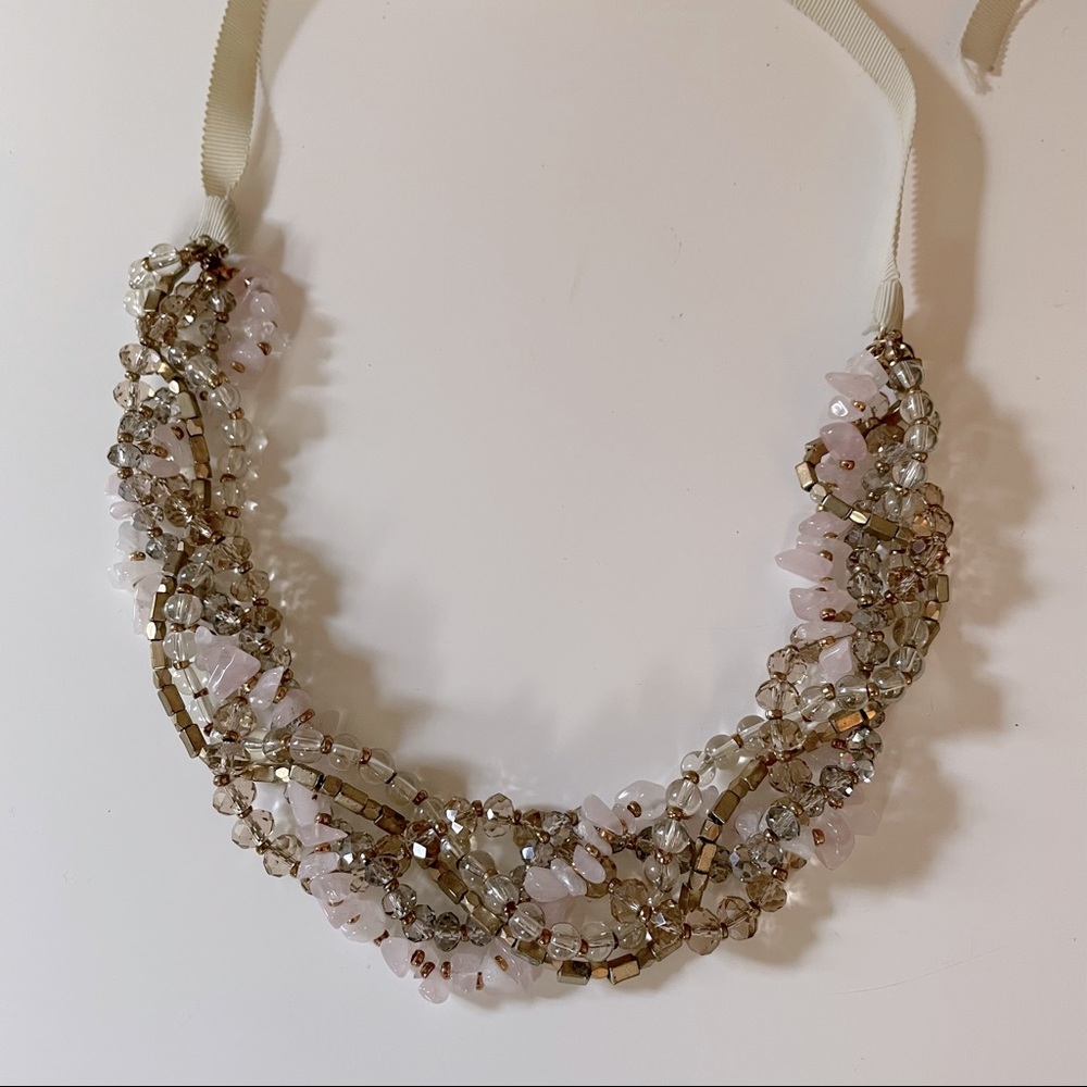Ribbon necklace